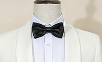 Complimentary bow tie (not included in orders)
